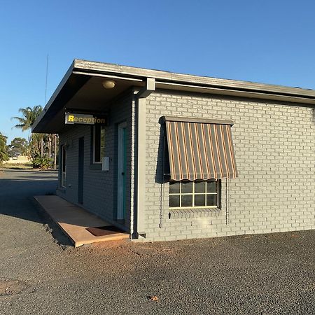 Temora Motel Exterior foto